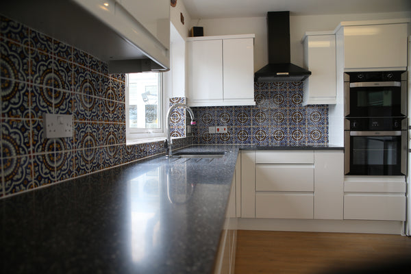 Vicente Handmade 10.5cm Tile