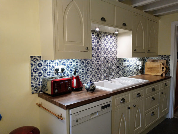 Benedicto Handmade 10.5cm Tile